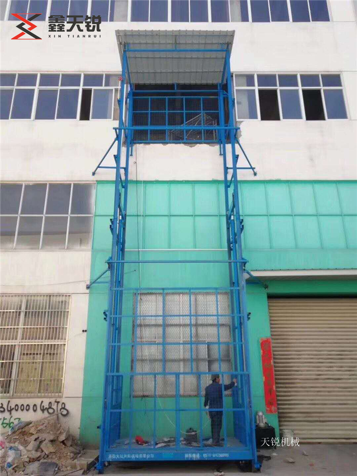 七台河室外导轨式升降机